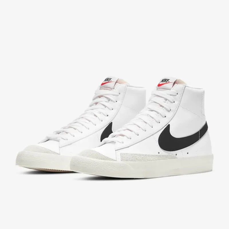 Nike Blazer Mid 
