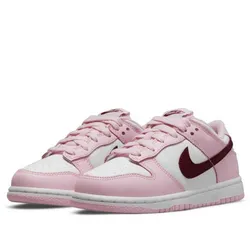 Nike Dunk Low "Valentine’s Day"