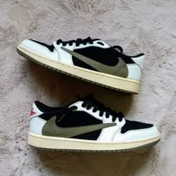 Travis Scott x Air Jordan 1 Low Olive 