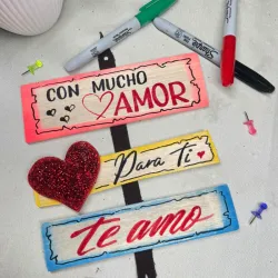 Cartelitos en madera