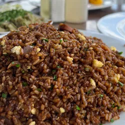 Arroz frito para dos sin camarones 