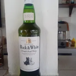 Botella de Wisky