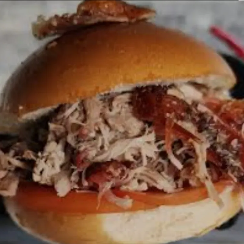 Pan con lechón 