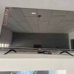 Televisor Smart TV 43"