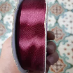 002- CINTA DE SATEN 2.5 CM ROJO VINO 1 METRO