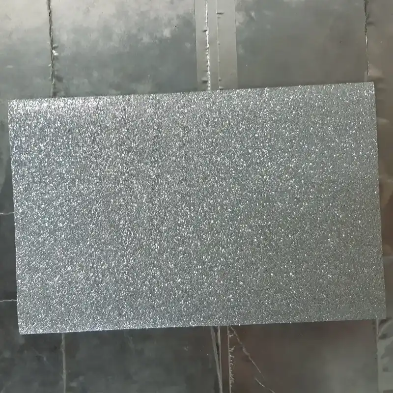 007- FOAMY BRILLO PLATEADO 1 UNIDAD 28X43 CM