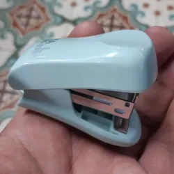 MINI PRESILLADORA 24/6 1 UNIDAD