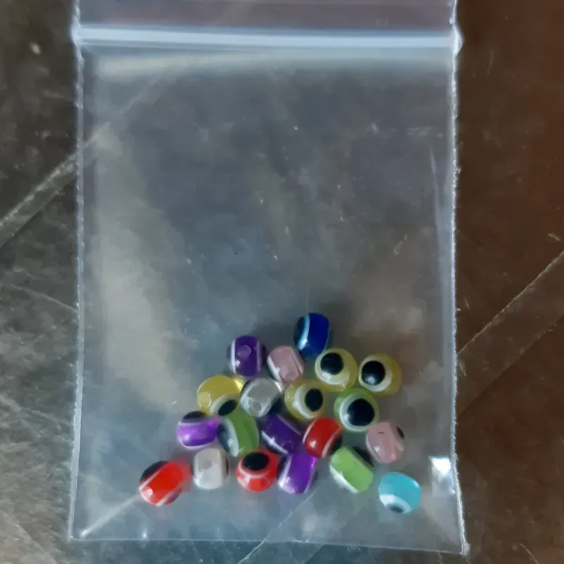 OJO TURCO REDONDO 4 MM 20 UNIDADES