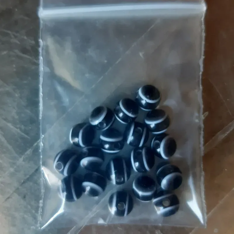OJO TURCO REDONDO 6 MM 18 UNIDADES