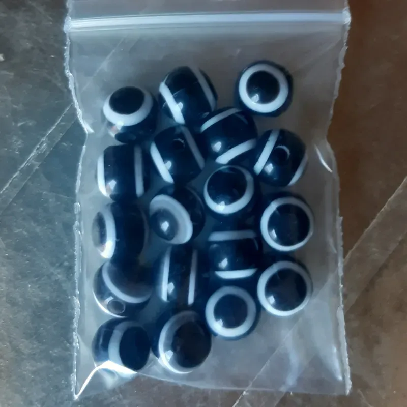 OJO TURCO REDONDO 8 MM 18 UNIDADES
