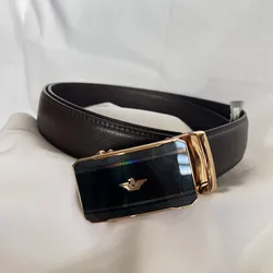 Cinto de hombre dorado