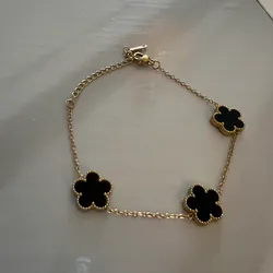 Pulsera Van Cleef 5 pétalos