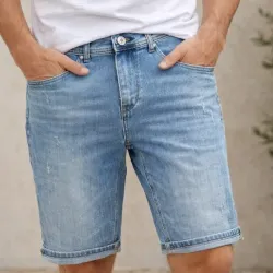 Short de mezclilla de hombre