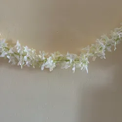 Tira de flores amarillas