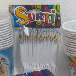 Paquete 20 cucharitas temáticas 