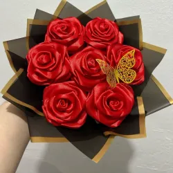 Ramo de rosas eternas