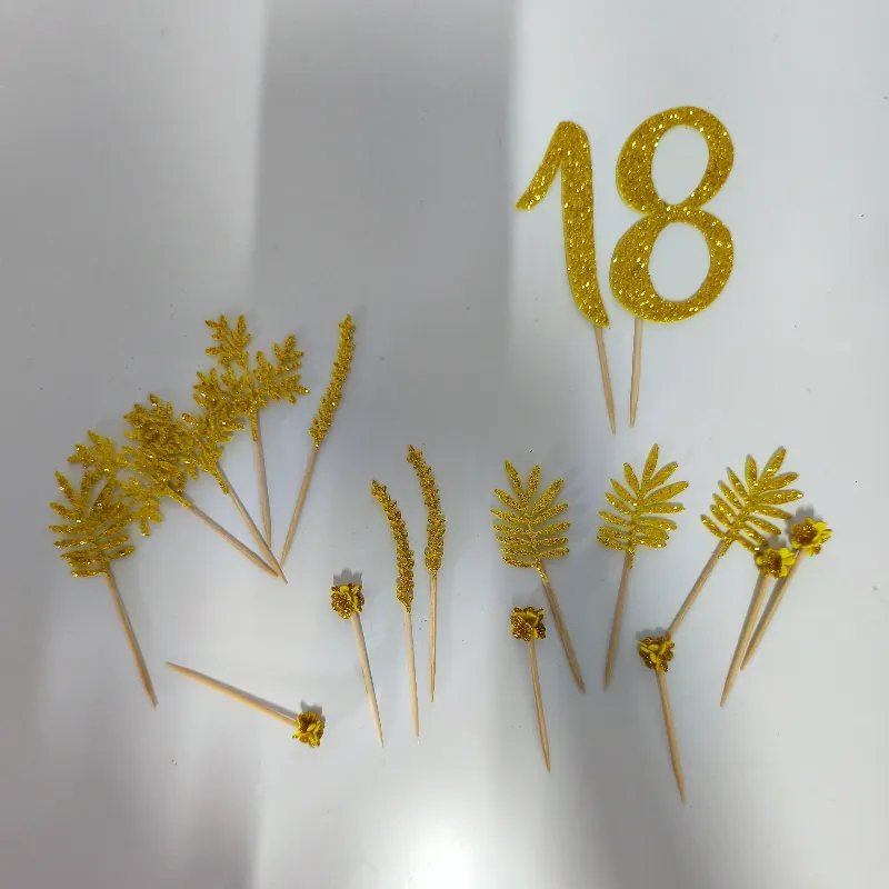 Cake topper