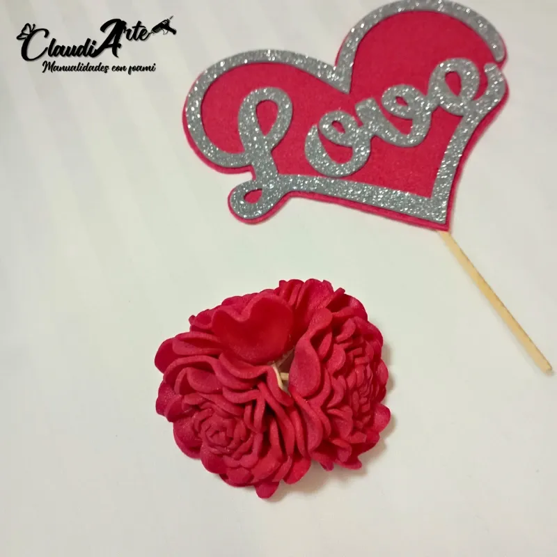 Cake topper