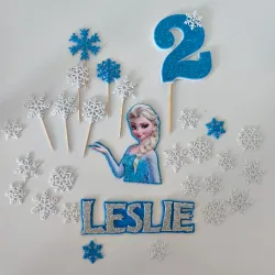 Cake topper