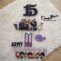 Cake topper