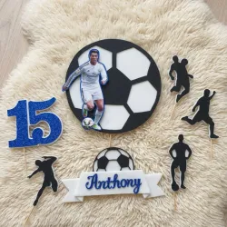 Cake topper