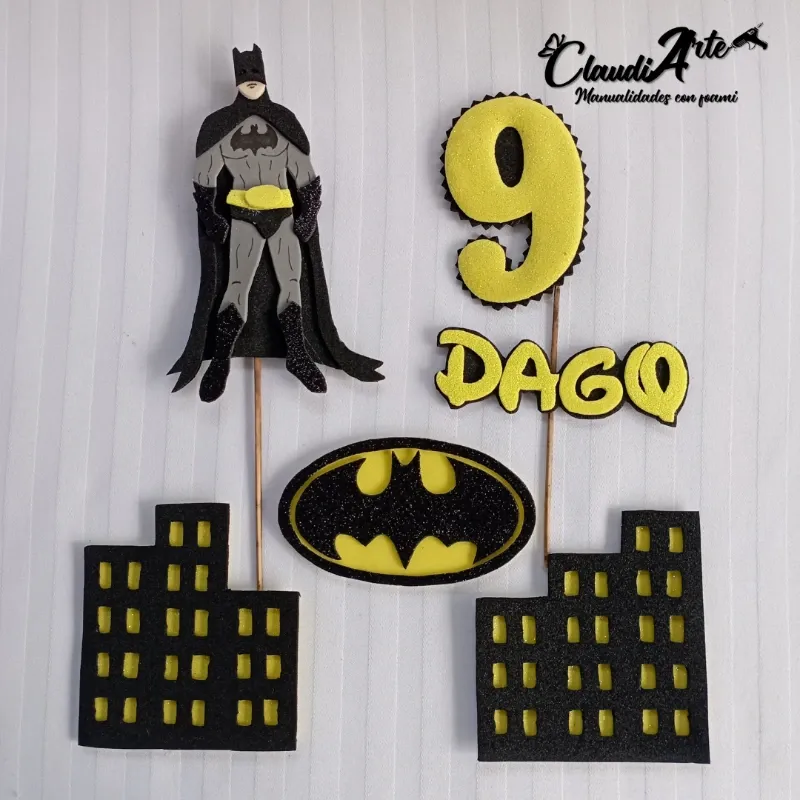 Cake topper