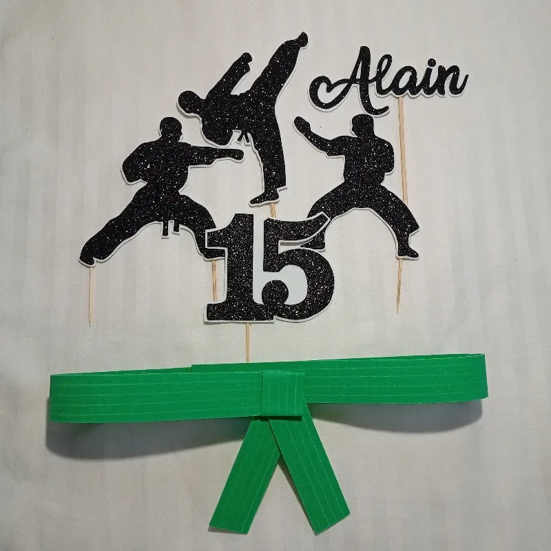 Cake topper