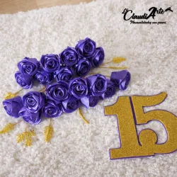 Cake topper
