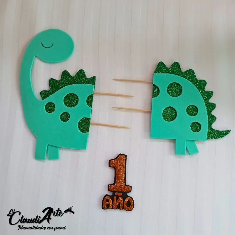 Cake topper