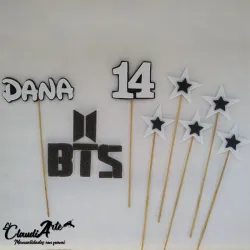 Cake topper