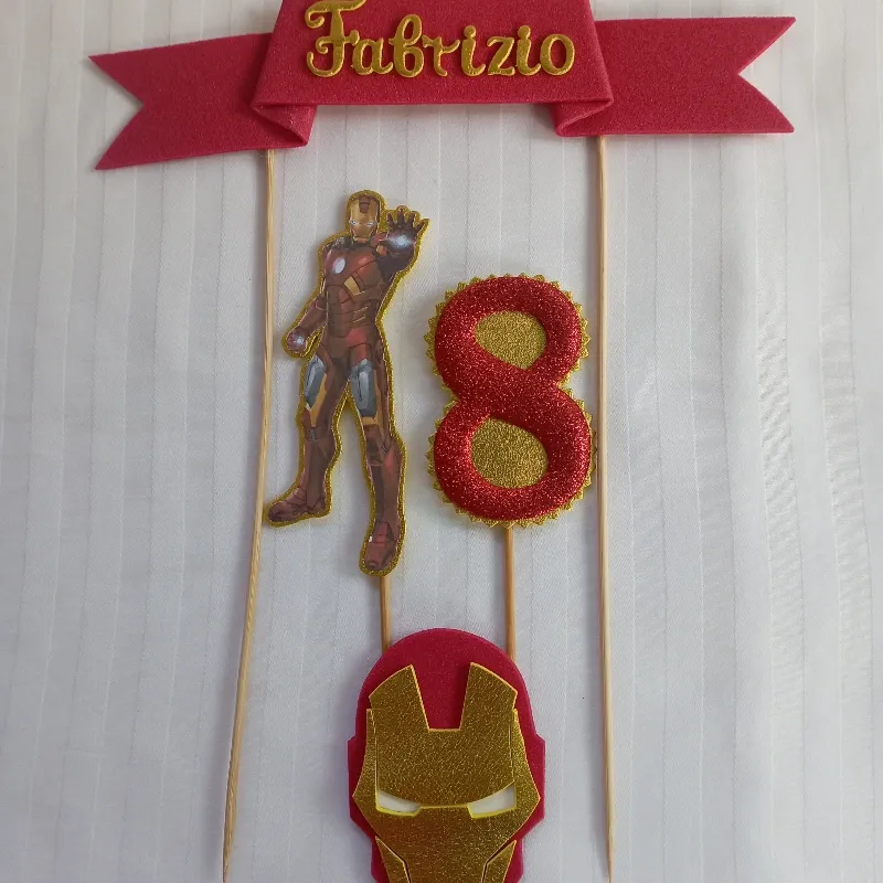 Cake topper
