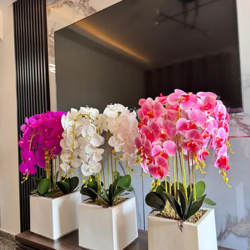 Arreglo floral de orquídeas 70 cm