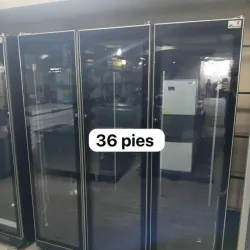 Exhibidora JINGHAN vertical 3 puertas 36 pies
