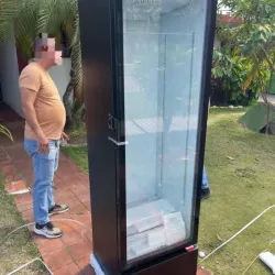 Exhibidora XINGX de 13.5 pies