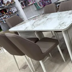 Juego de comdeor de 6 plazas con mesa rectangular con superficie de porcelanato modelo 1