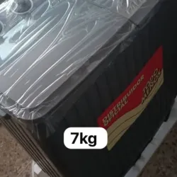 Lavadora semiautomática negra milexus 7kg