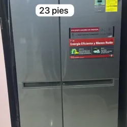 Refrigerador LG 23 pies cuatro puertas 