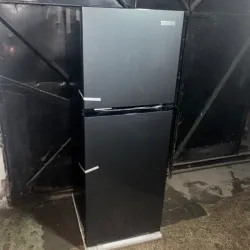 Refrigerador ROYAL de 10 pies