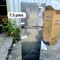 Refrigerador ROYAL de 7.3 pies