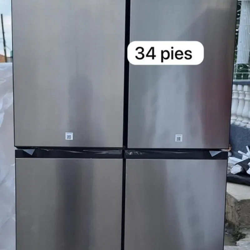 Refrigerador Samsung cuatro puertas 34 pies