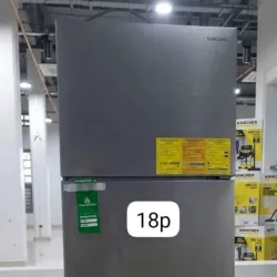 Refrigerador SAMSUNG de 18 pies