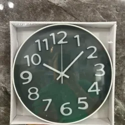 Reloj de pared, 5000 CUP