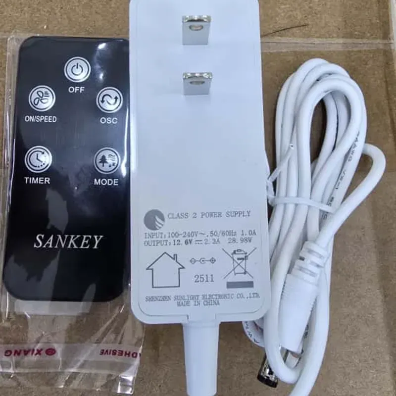 Ventilador de pedestal recargable