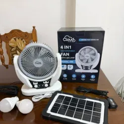 Ventilador recargable de mesa con panel y dos bombillos marca Cloud