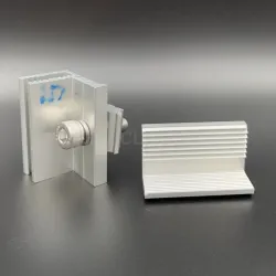 Presilla de esquina para paneles solares