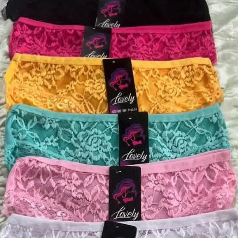 BLUMES CON DISEÑOS DE ENCAJE MOD. 2