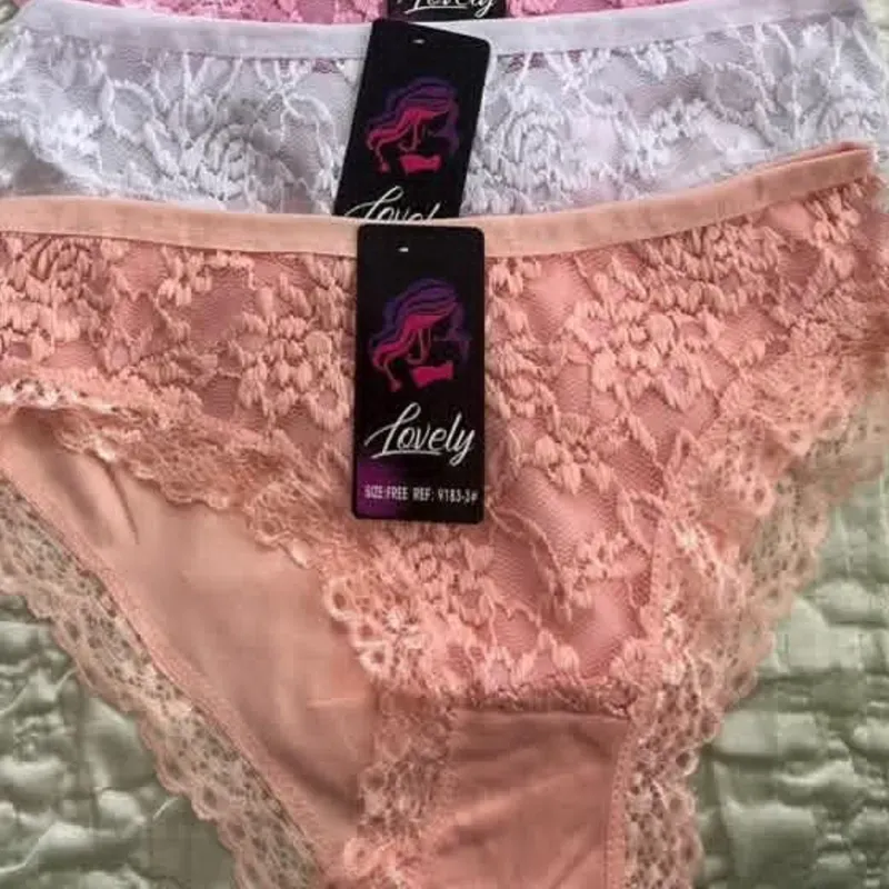 BLUMES CON DISEÑOS DE ENCAJE MOD. 2