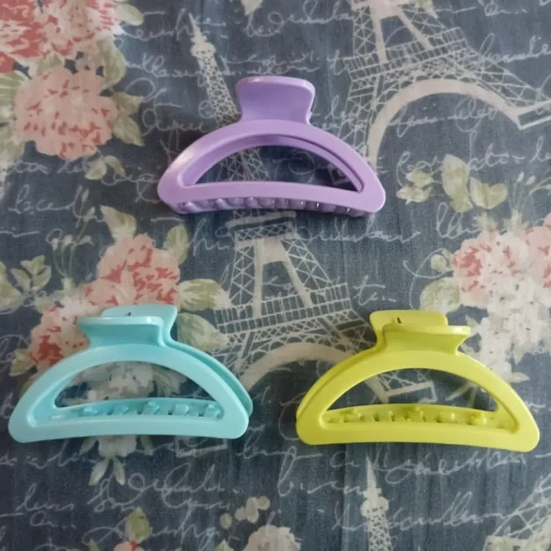 GANCHOS DE PELO POR DOCENA