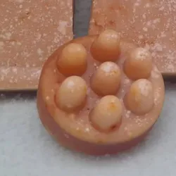 Jabón detox de cúrcuma, zeolita y miel