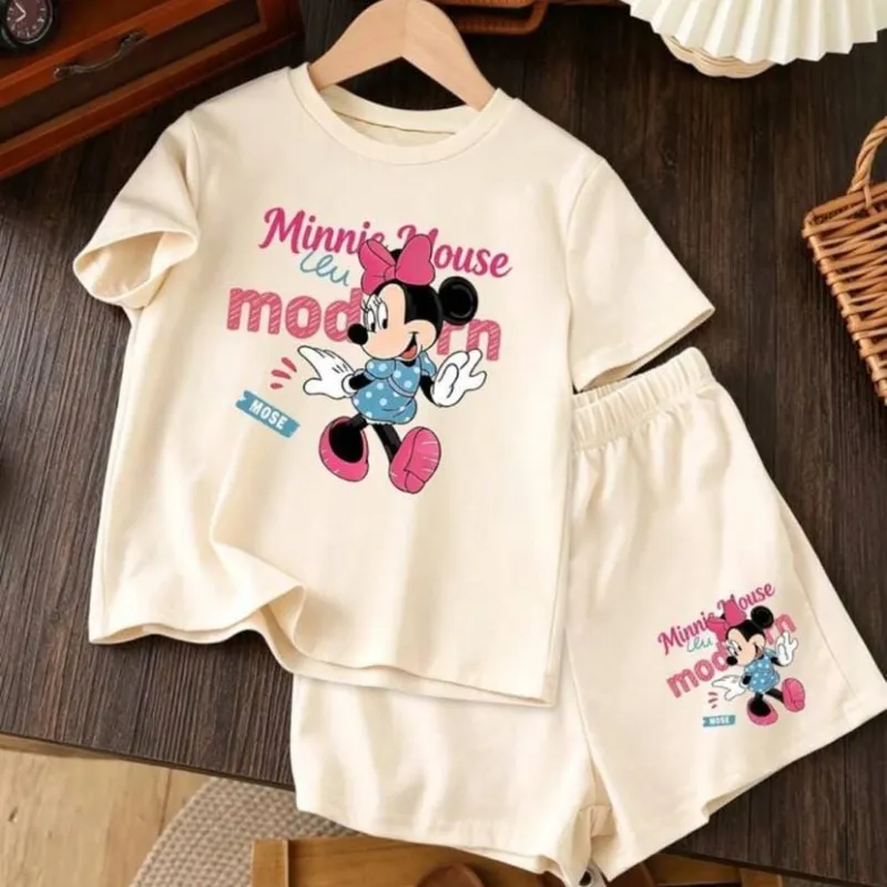 Conjunto de niña de Minnie